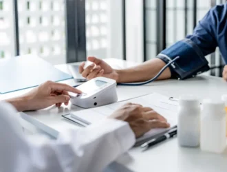 symptoms of high blood pressure