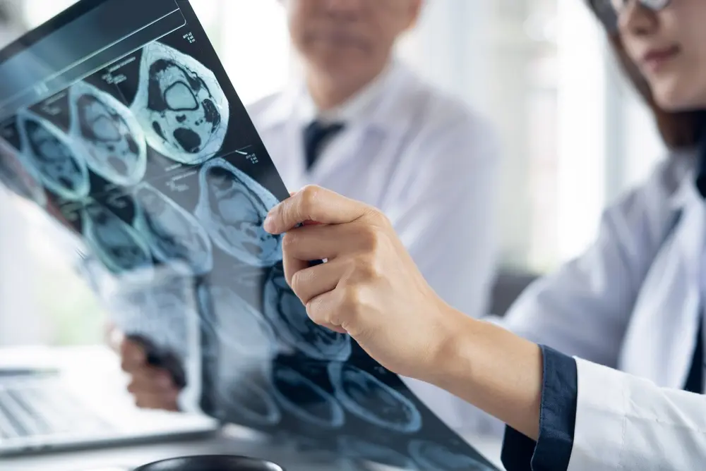 Orthopedic Doctor Home Visit in Austin Town
